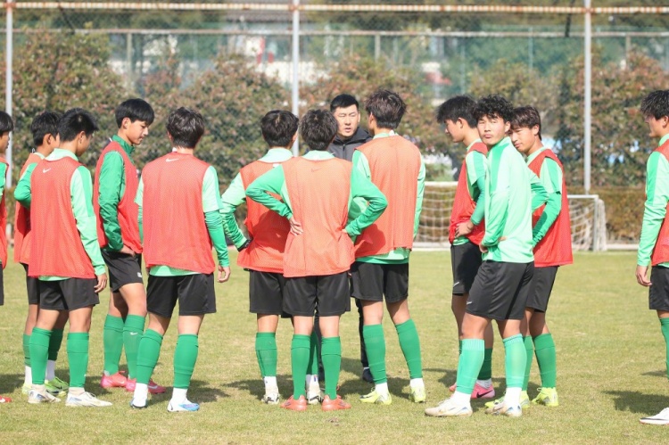  浙江U18、U16兩隊已前往日本橫濱和琦玉，進(jìn)行為期約10天的拉練