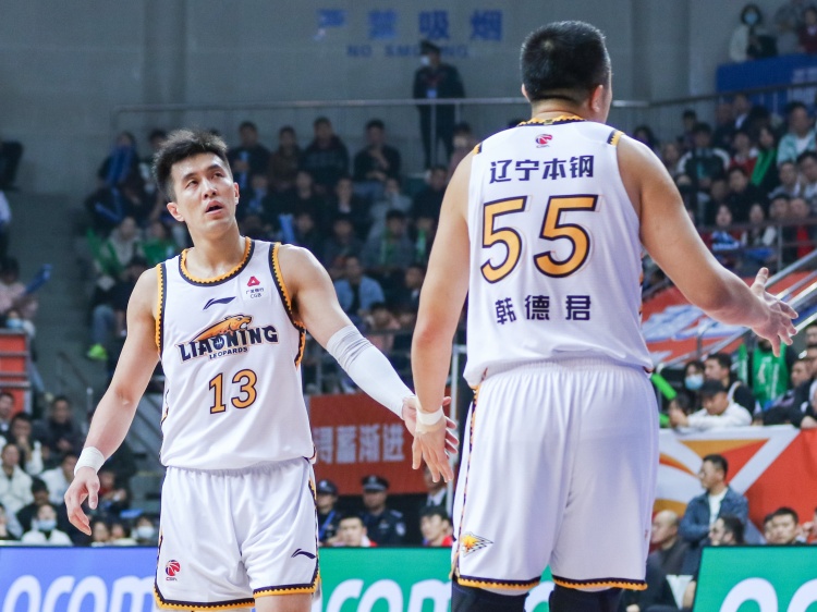  里程碑！韓德君8625分追平郭艾倫 并列遼籃隊史得分王