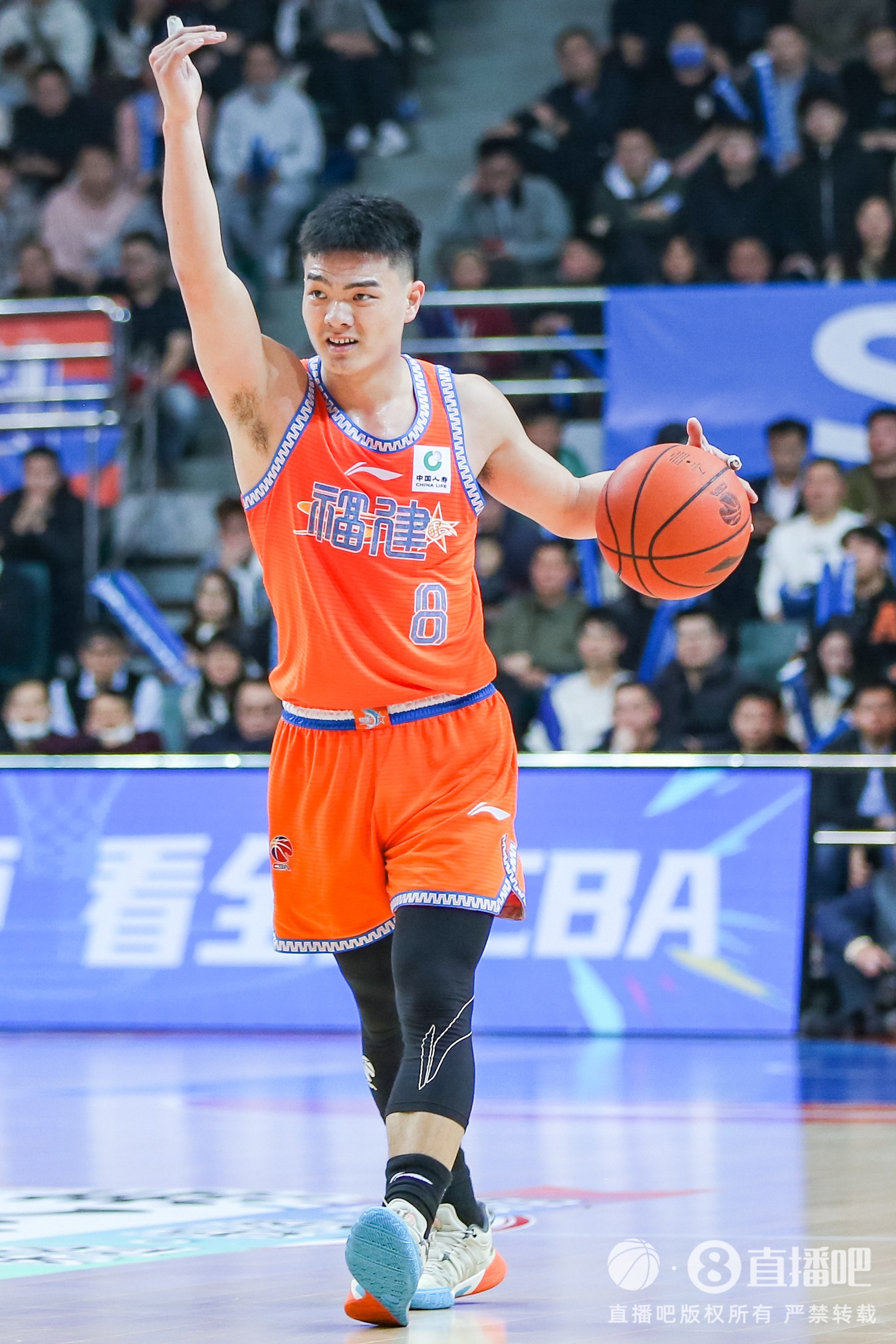  高效替補！黎伊揚11投7中貢獻17分2板4助3斷