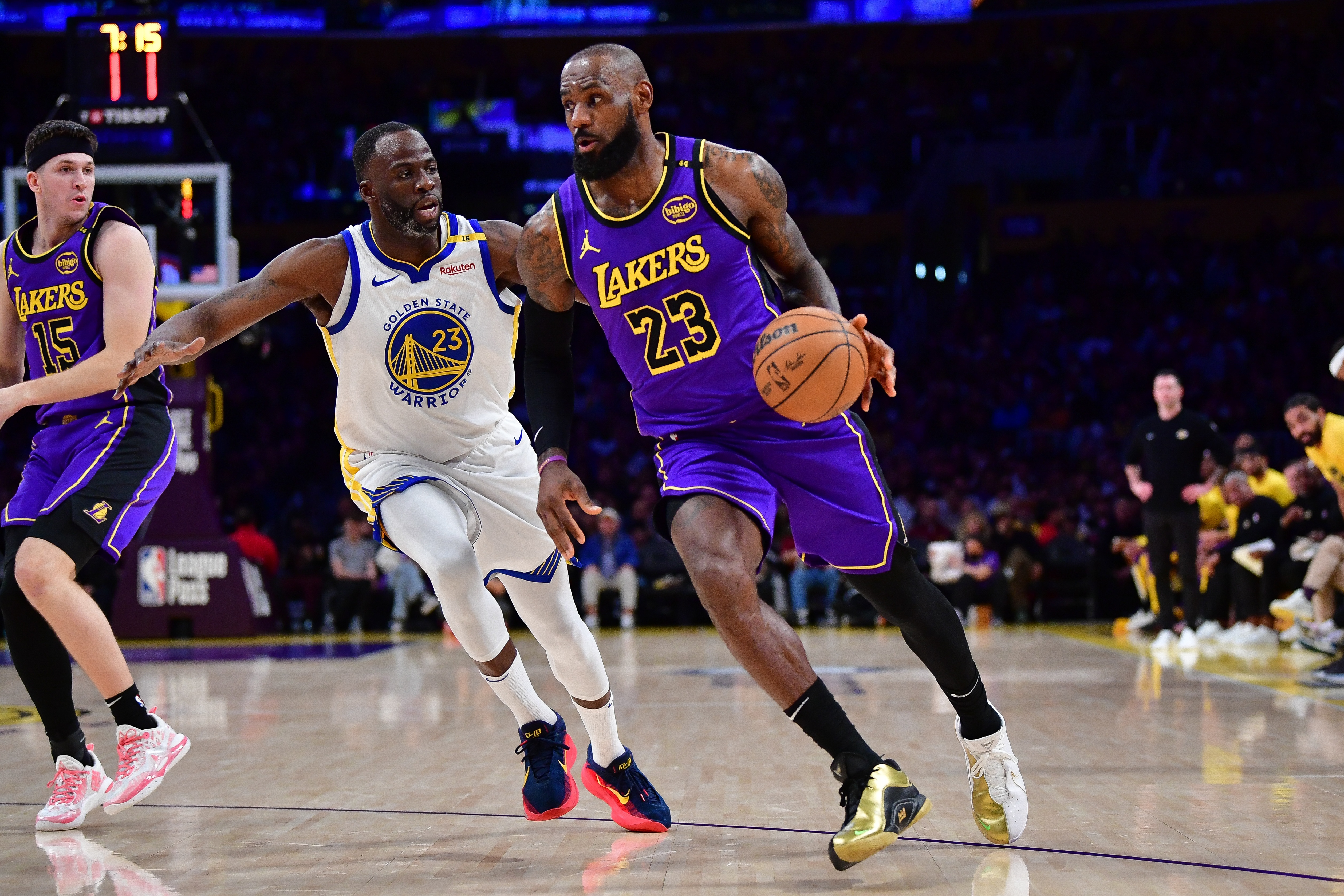  不能選自己噢！NBA若舉辦1V1誰(shuí)能贏(yíng)？追夢(mèng)：勒布朗